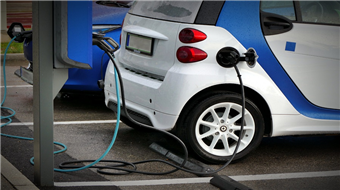 新能源汽车补助向龙头企业集中 行业优胜劣汰加速